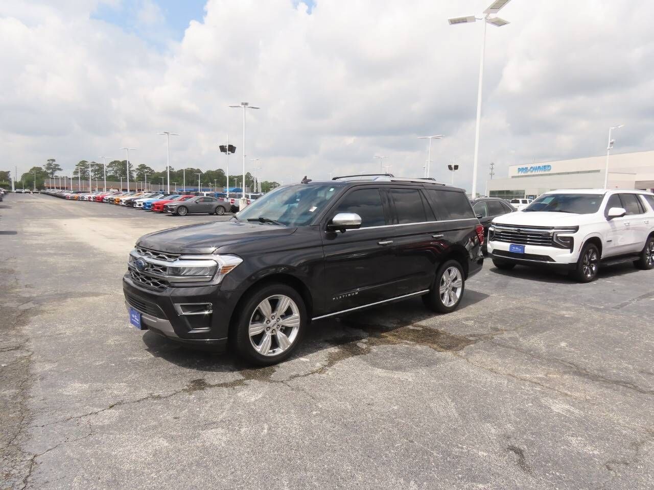 2023 FORD Expedition