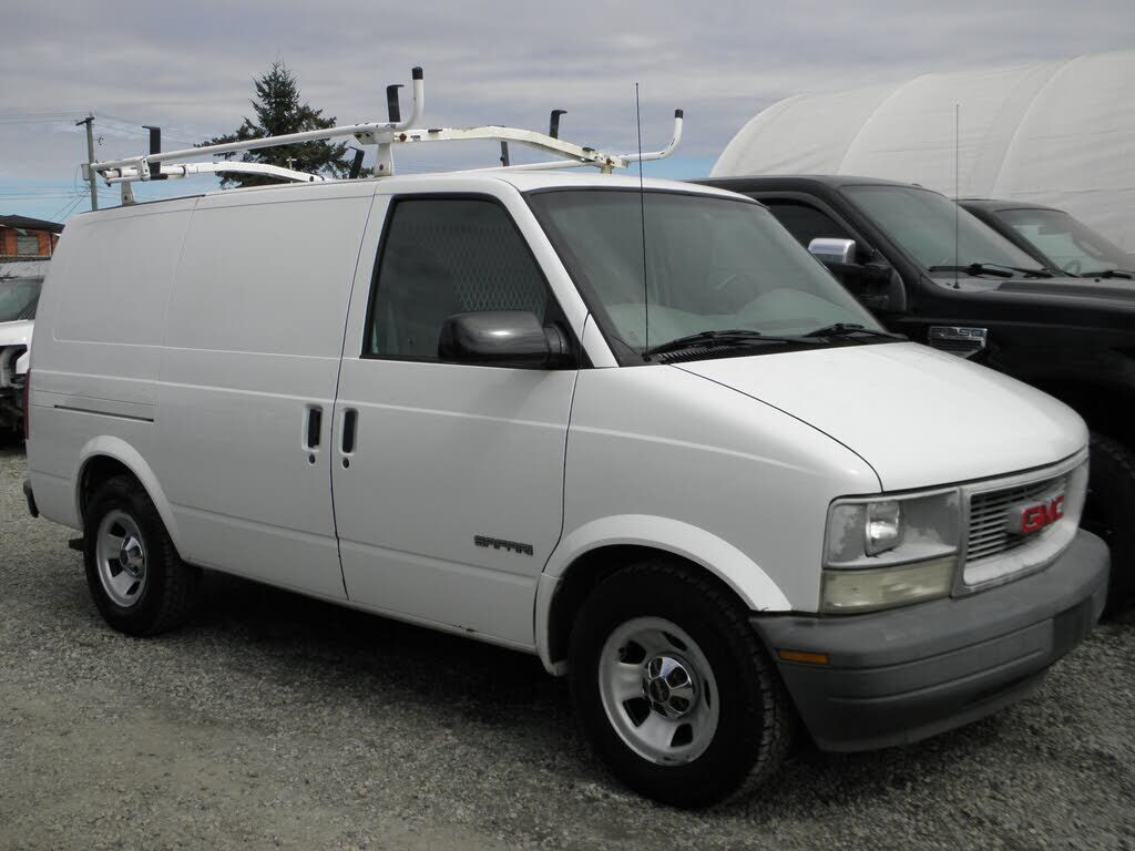 GMC Safari
