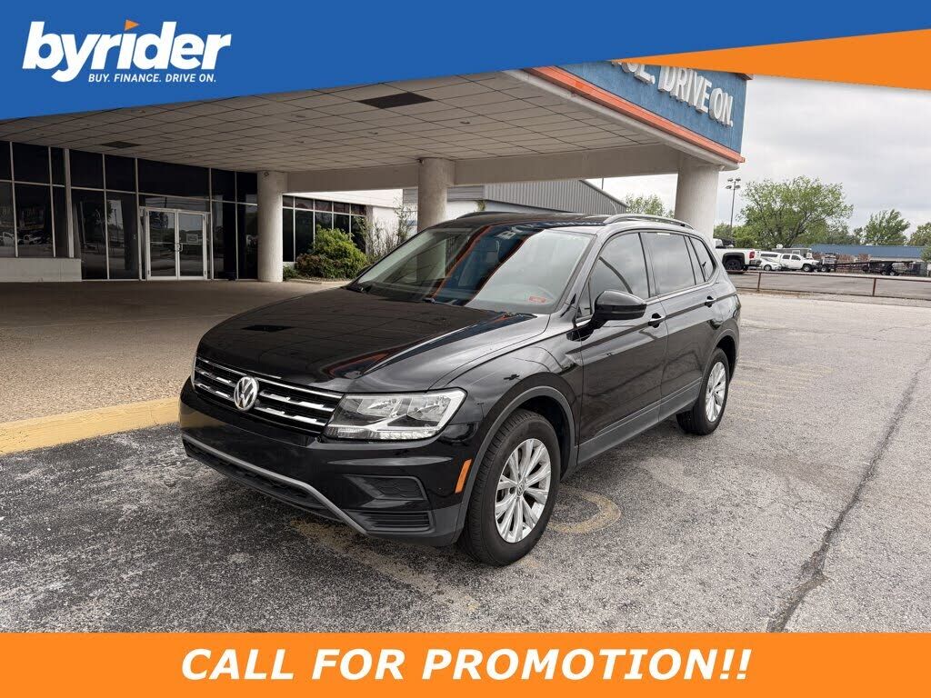 2020 VOLKSWAGEN Tiguan