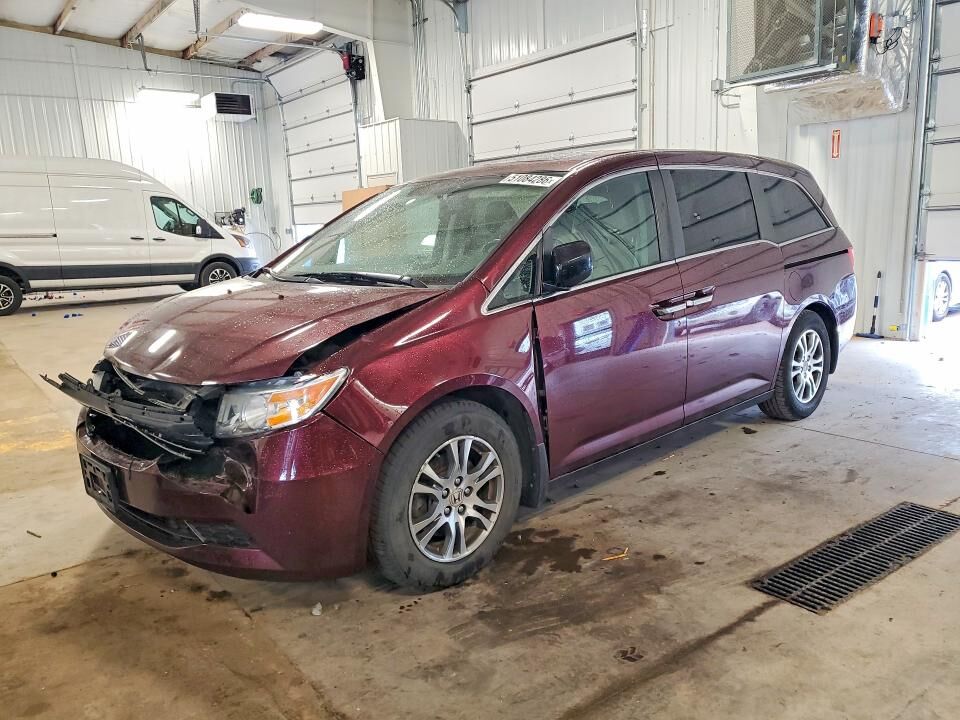 2013 HONDA Odyssey