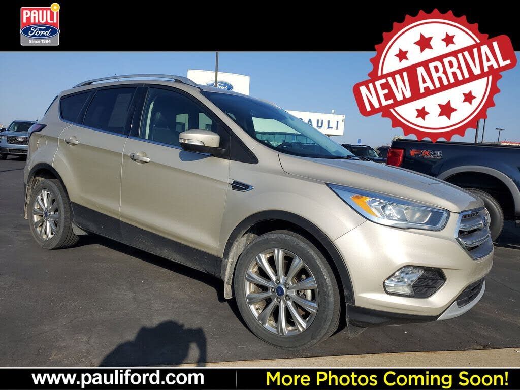 2017 FORD Escape