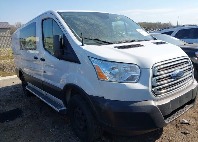 2019 FORD Transit