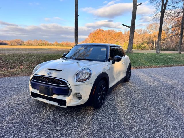2015 MINI Hardtop