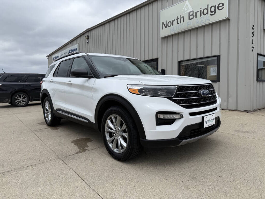 2020 FORD Explorer