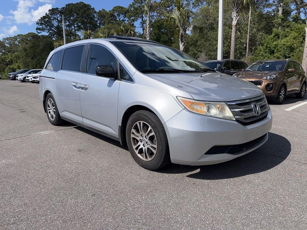 2013 HONDA Odyssey