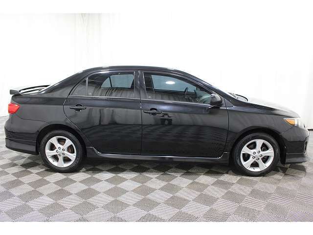 2011 TOYOTA Corolla