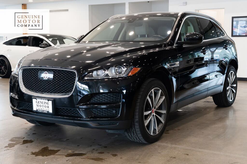 2019 JAGUAR F-Pace