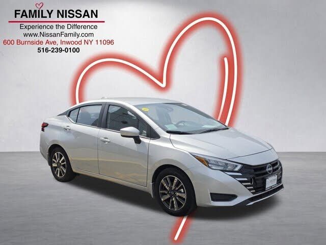 2025 NISSAN Versa