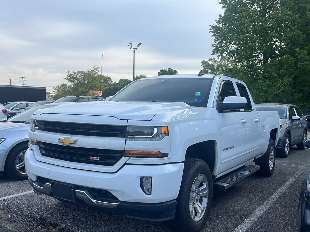 2018 CHEVROLET Silverado