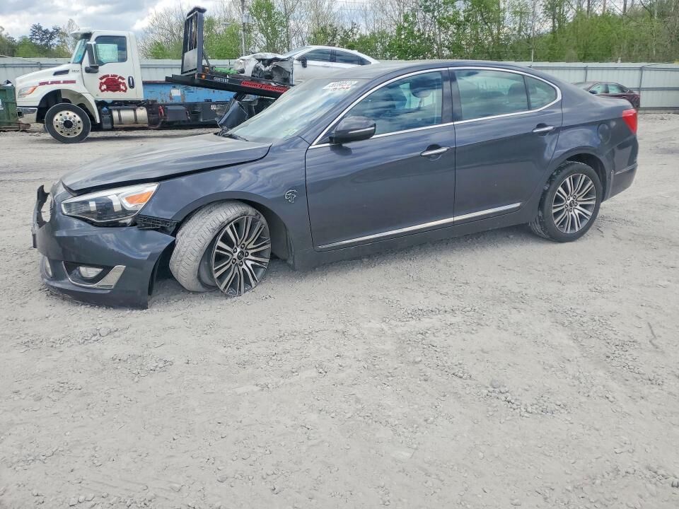 2015 KIA Cadenza