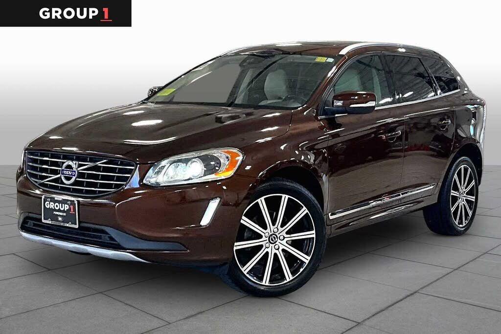 2017 VOLVO XC60