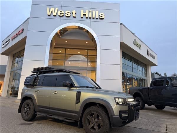 2020 LAND ROVER Defender