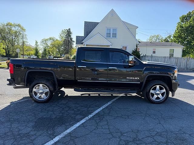 2017 GMC Sierra