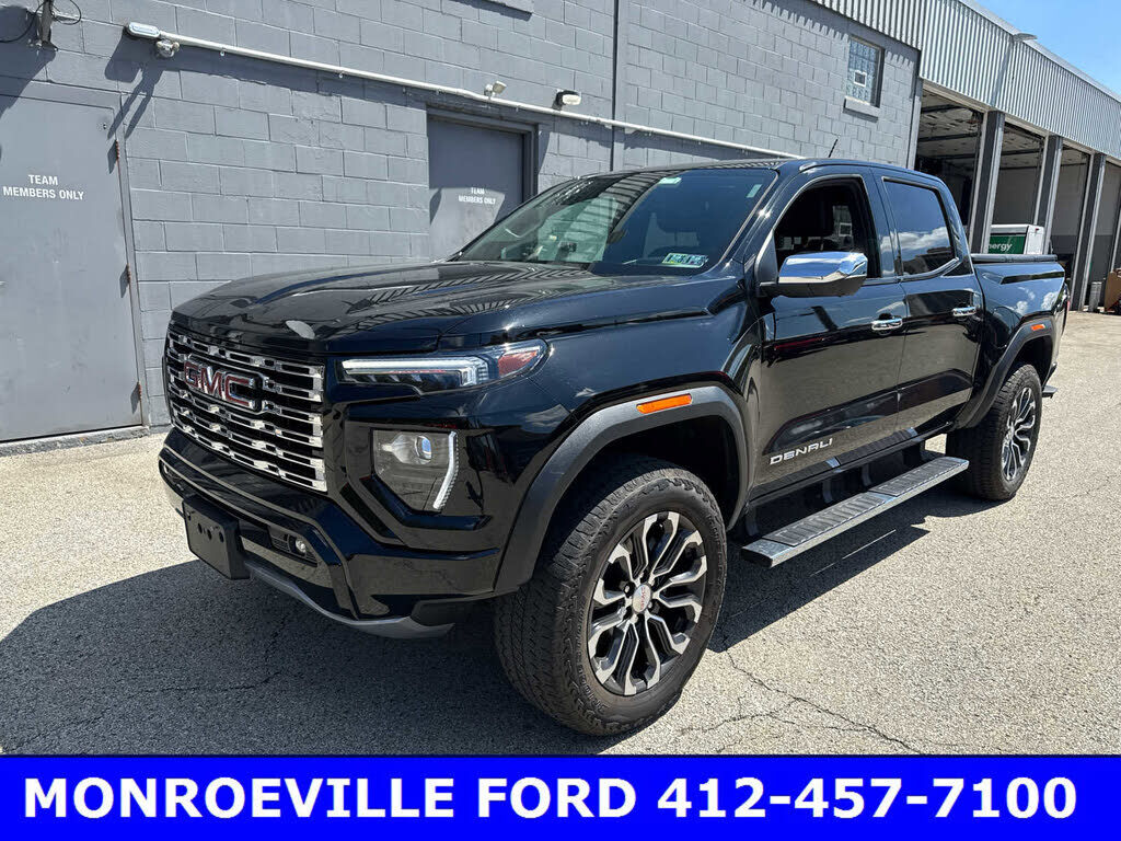 2023 GMC Canyon