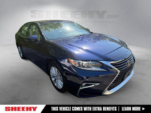 2016 LEXUS ES