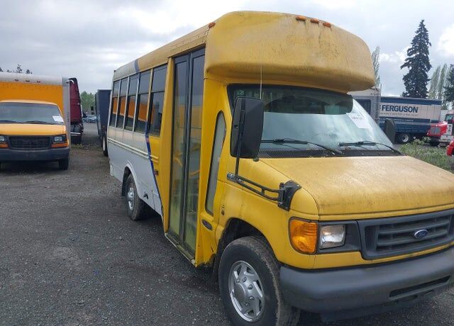2007 FORD E-350