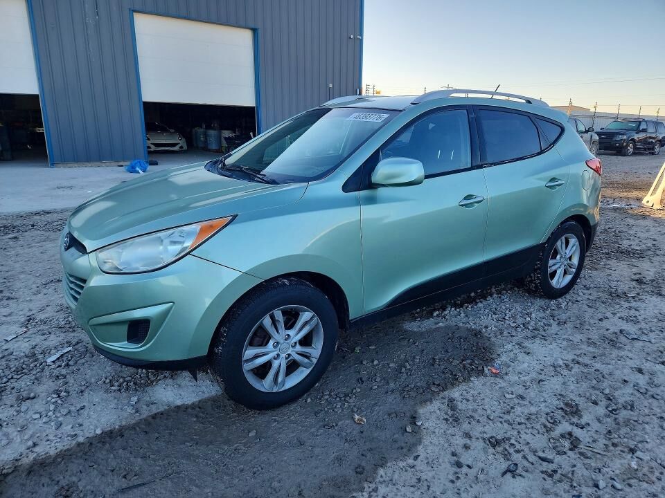 2010 HYUNDAI Tucson
