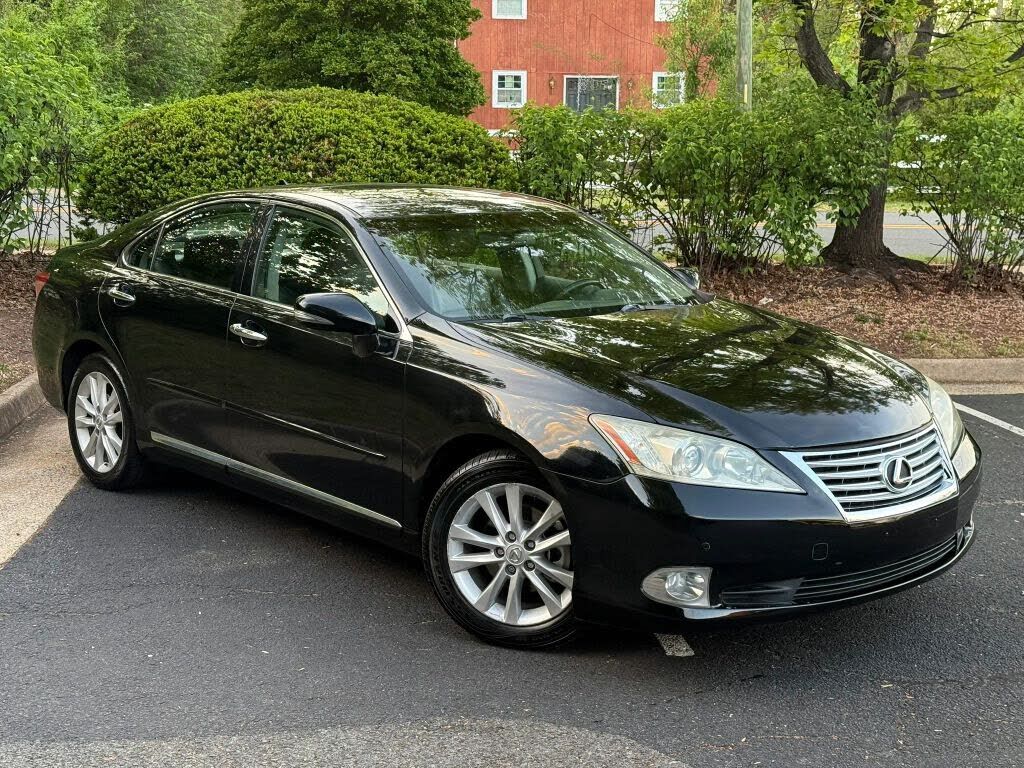 2011 LEXUS ES