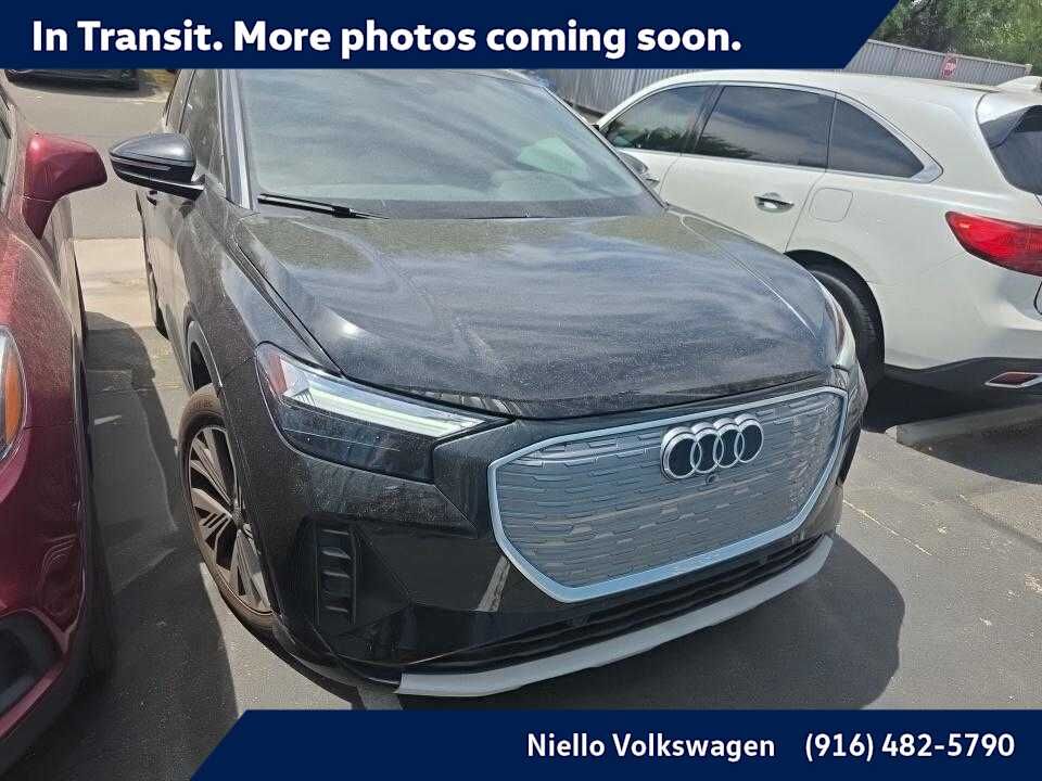 2023 AUDI Q4