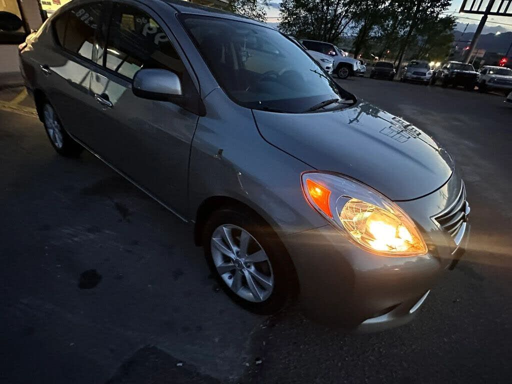 2014 NISSAN Versa