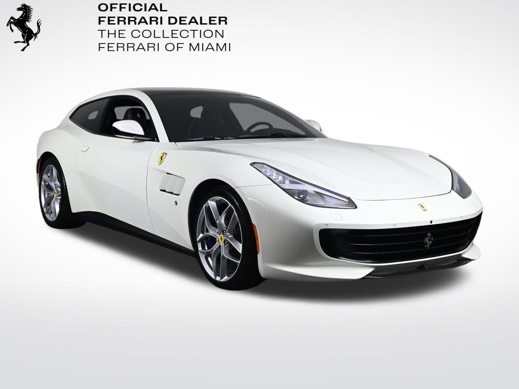 2018 FERRARI GTC4Lusso