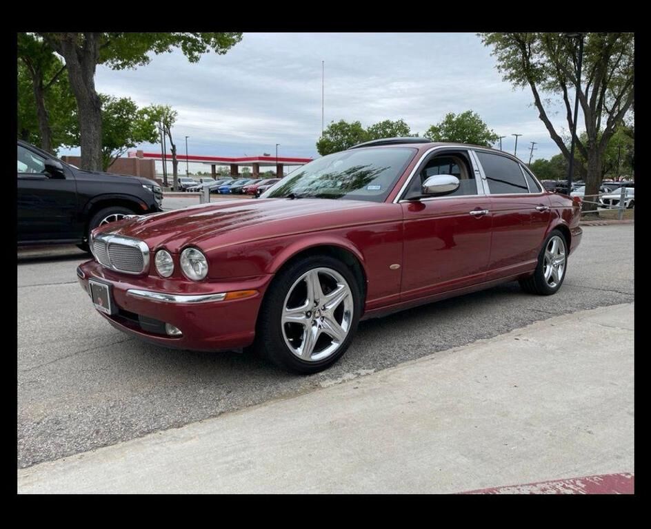 2006 JAGUAR XJ