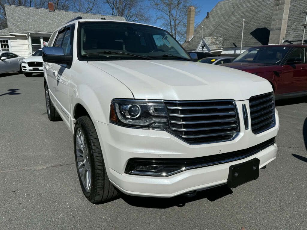 2016 LINCOLN Navigator