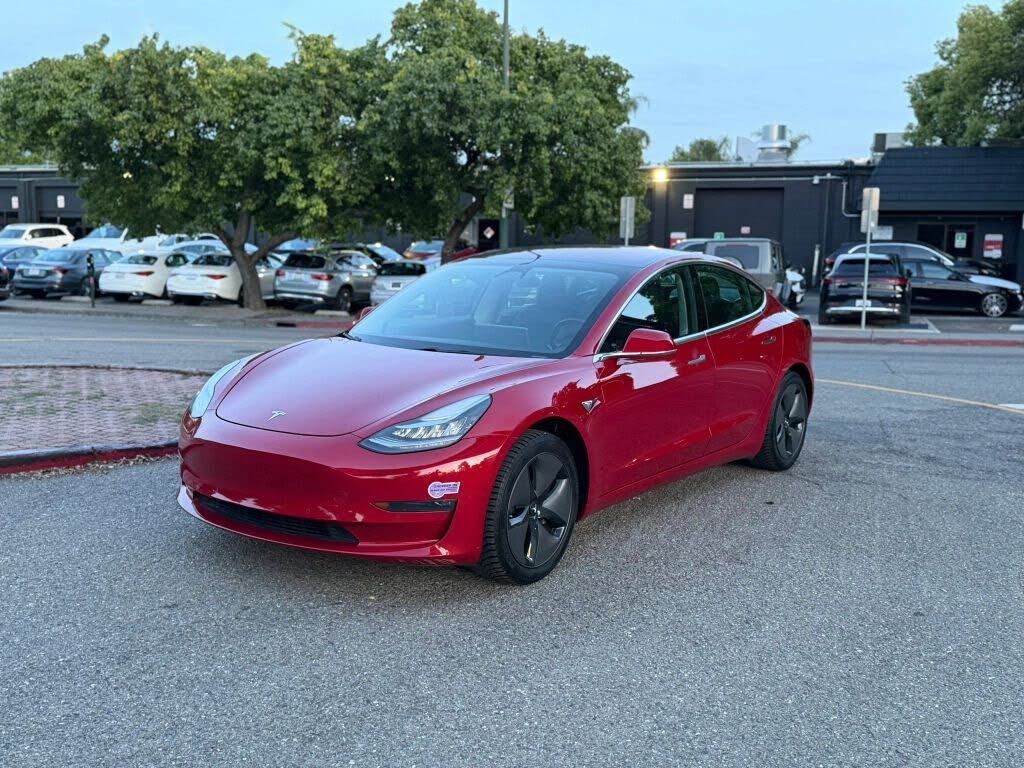 2018 TESLA Model 3