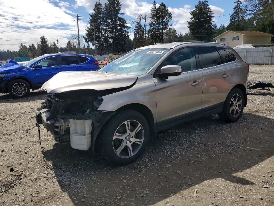 2011 VOLVO XC60
