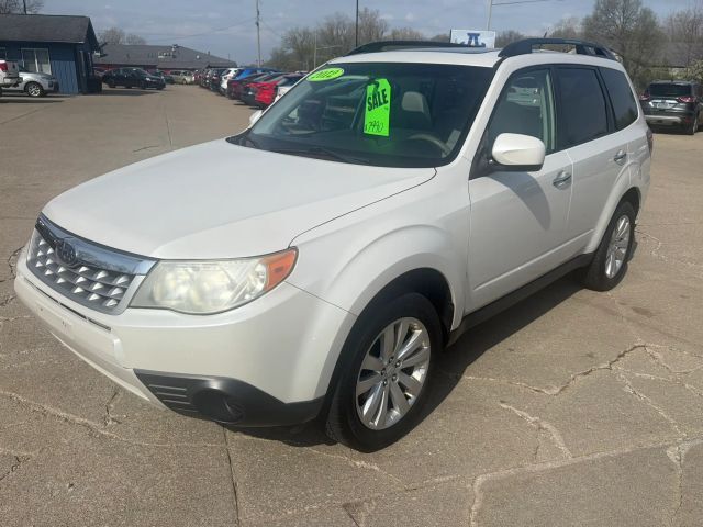 2012 SUBARU Forester