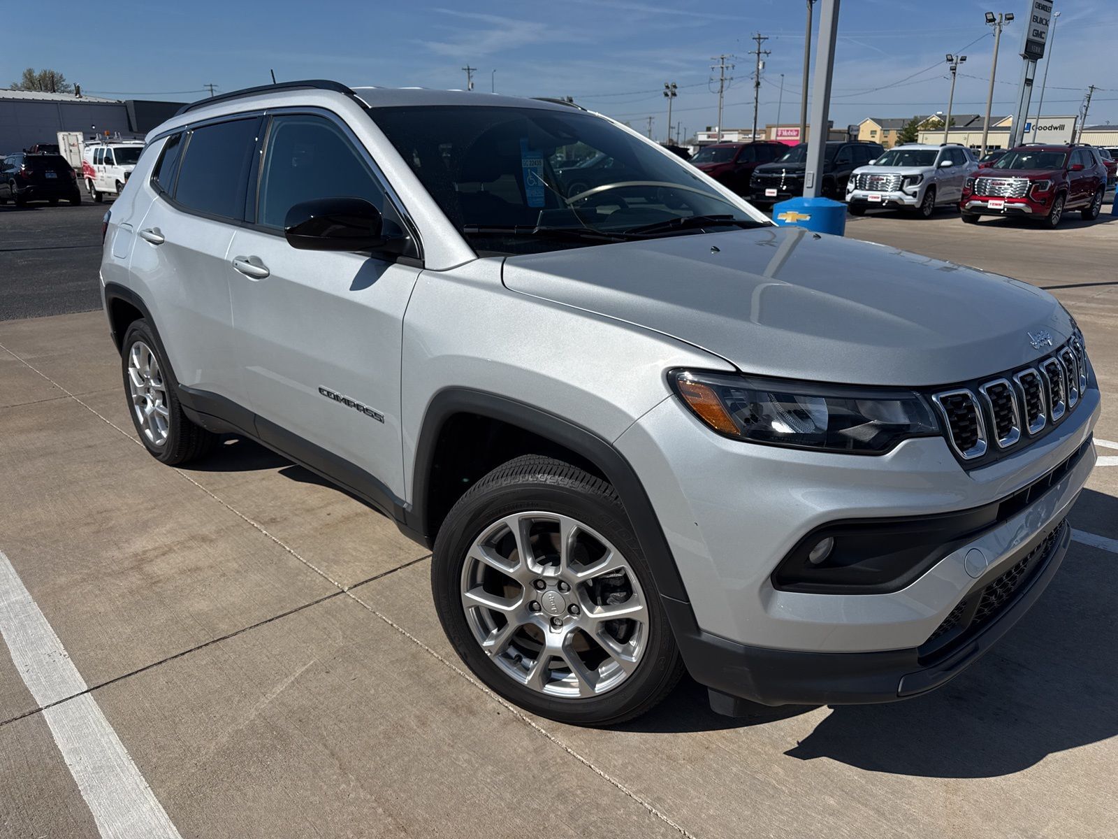2024 JEEP Compass