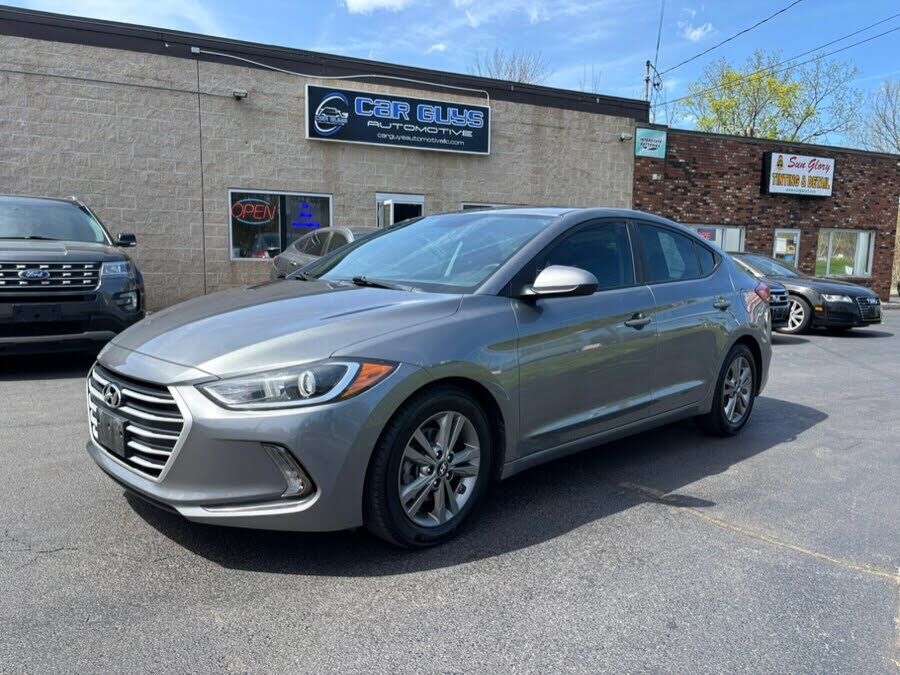 2018 HYUNDAI Elantra