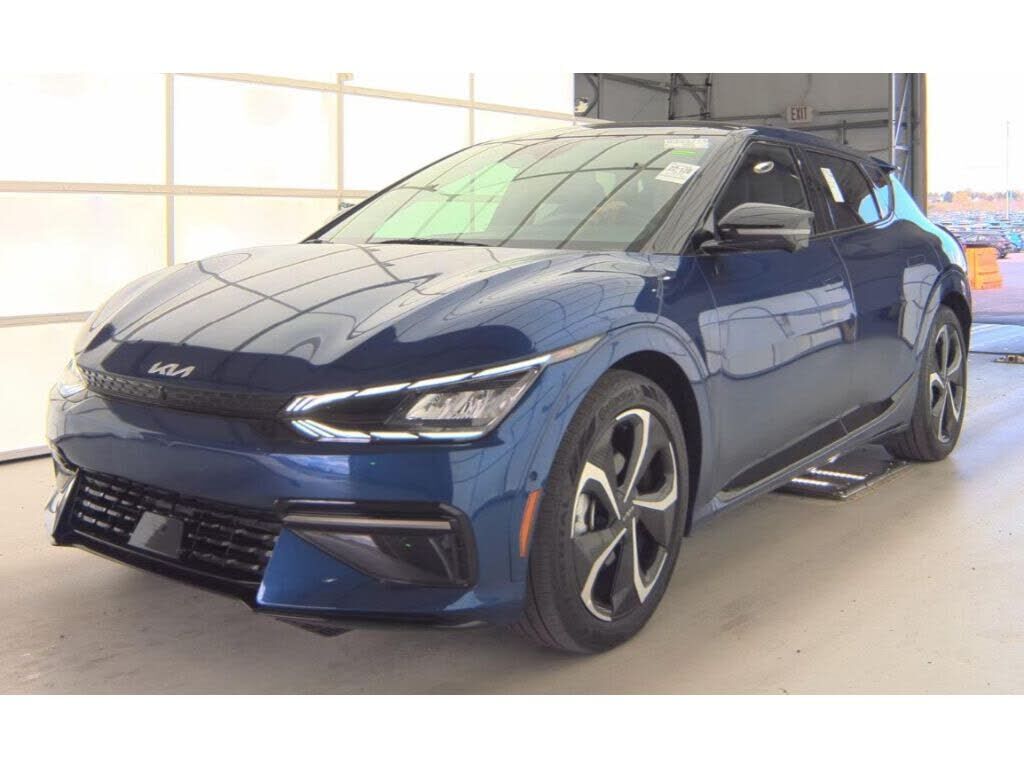 2023 KIA EV6