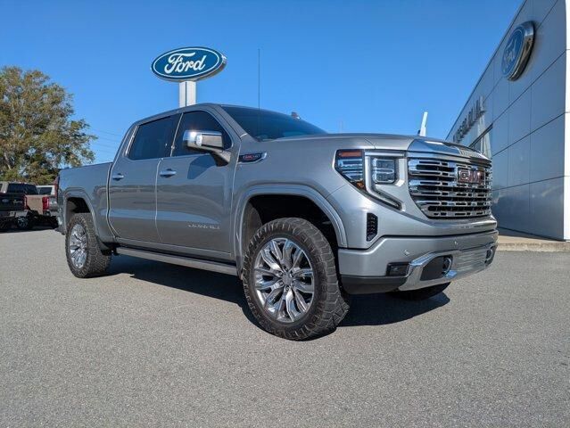 2024 GMC Sierra