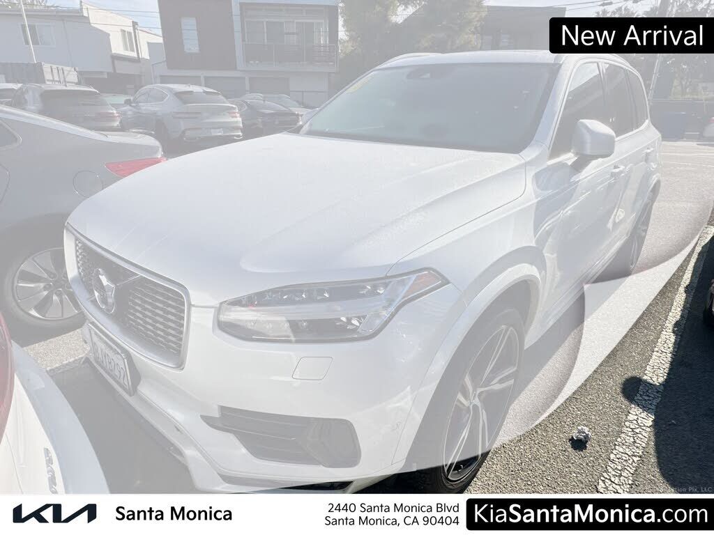 2019 VOLVO XC90