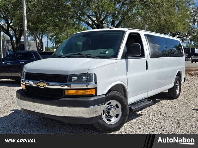 2020 CHEVROLET Express