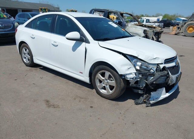 2014 CHEVROLET Cruze