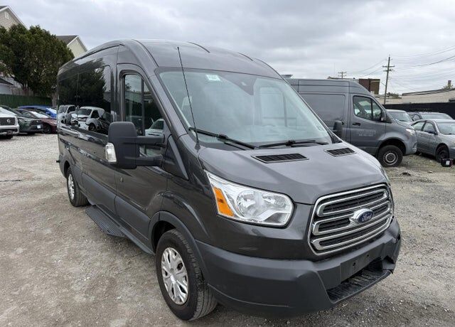 2017 FORD Transit