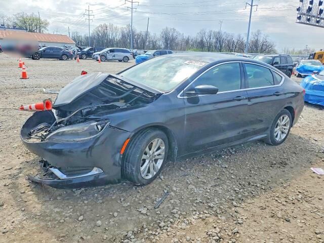 2015 CHRYSLER 200