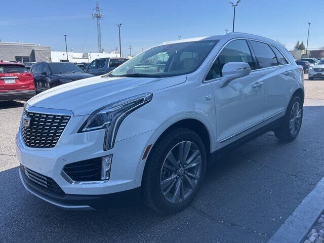 2024 CADILLAC XT5