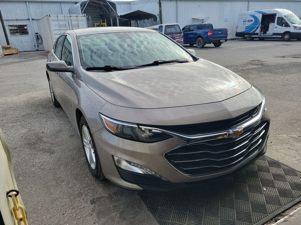 2024 CHEVROLET Malibu