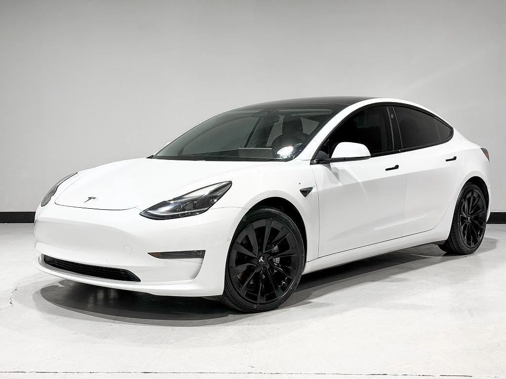 2021 TESLA Model 3