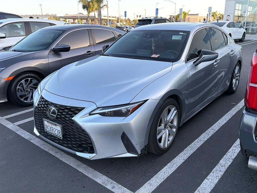 2023 LEXUS IS