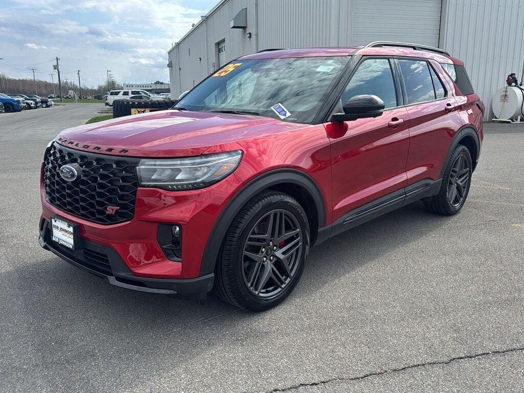 2025 FORD Explorer