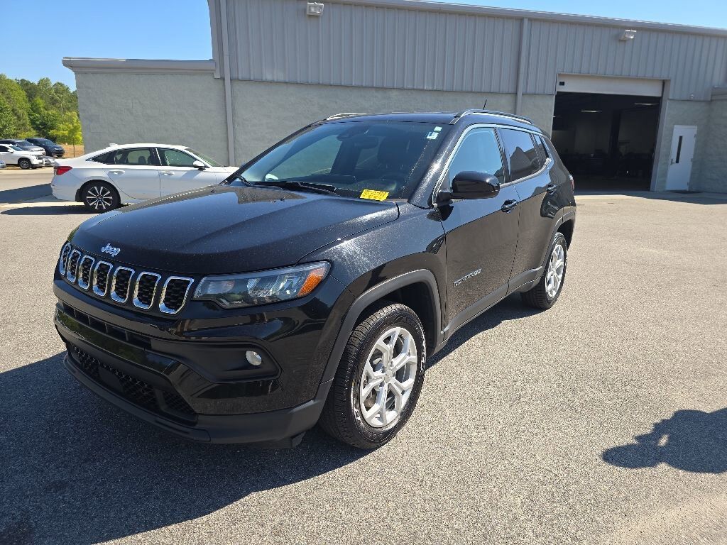 2024 JEEP Compass