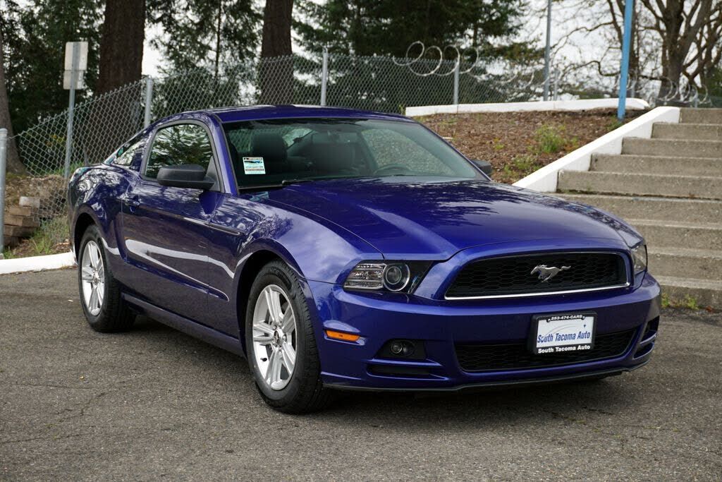 2013 FORD Mustang