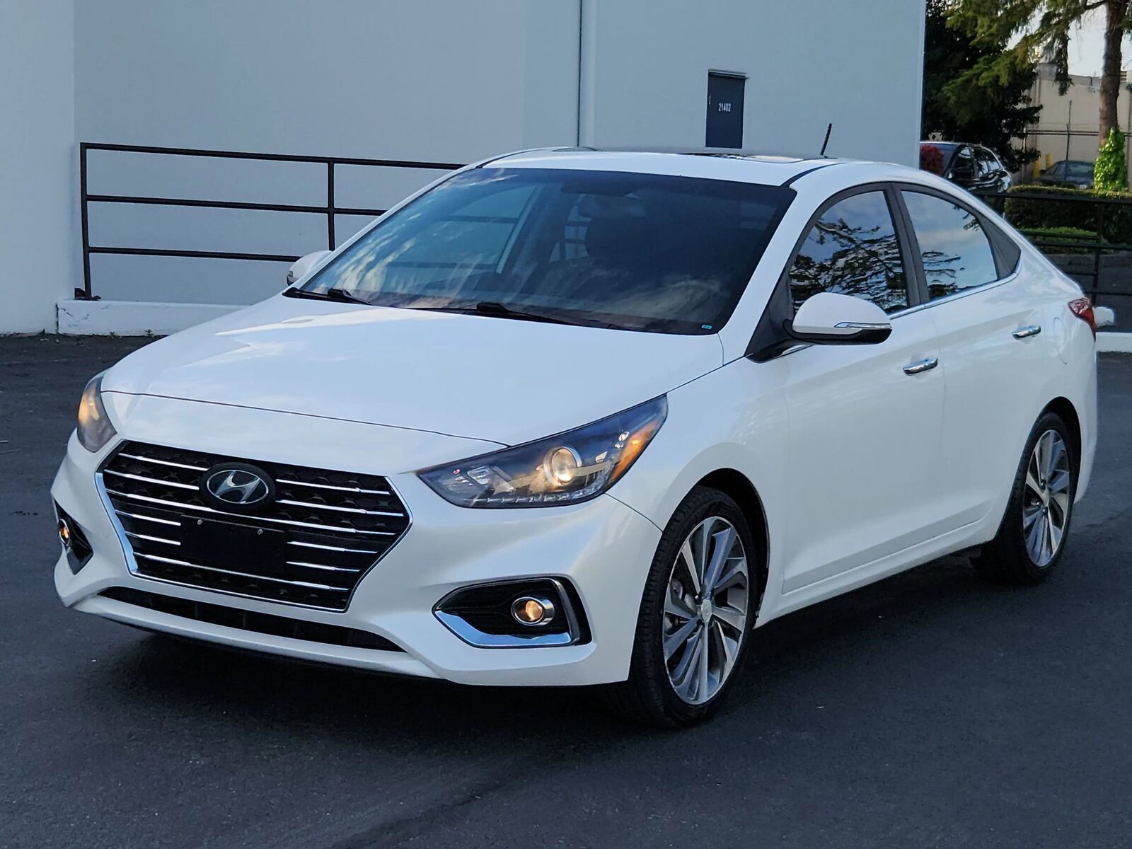 2018 HYUNDAI Accent