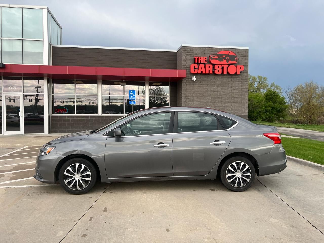 2016 NISSAN Sentra
