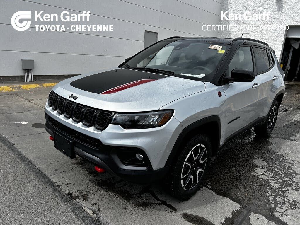 2025 JEEP Compass
