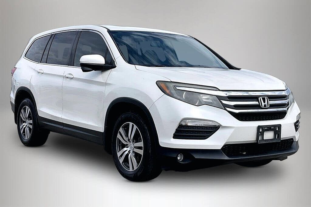 2017 HONDA Pilot
